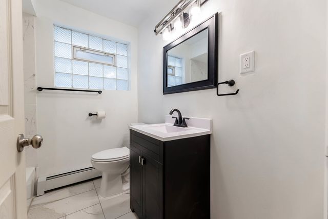 6519 S Oakley Avenue, Chicago, IL 60636