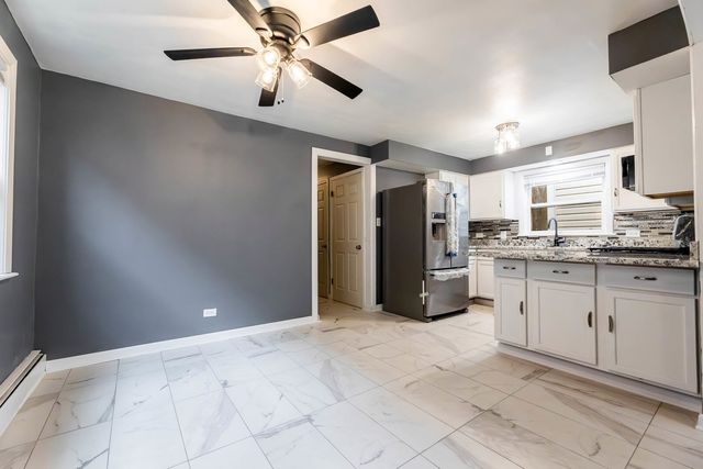 6519 S Oakley Avenue, Chicago, IL 60636