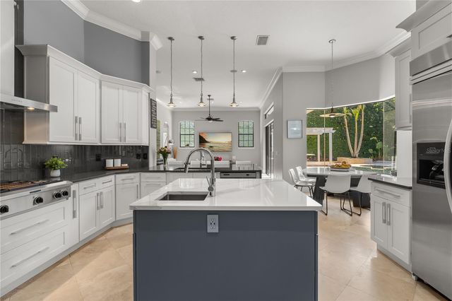 11015 HAWKSHEAD COURT, Windermere, FL 34786