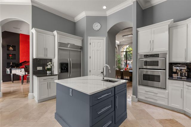 11015 HAWKSHEAD COURT, Windermere, FL 34786