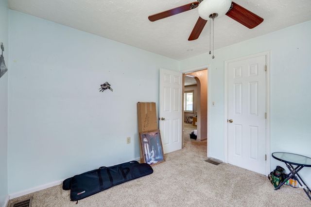 18 Sunset Drive 18 Sunset Drive, Medway, OH 45341