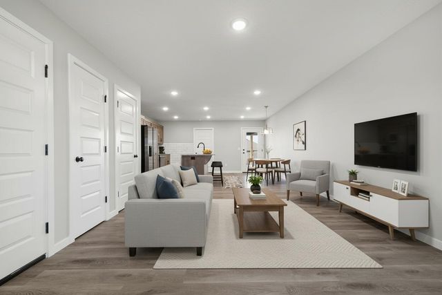 829 S Parkside Circle, Nixa, MO 65714