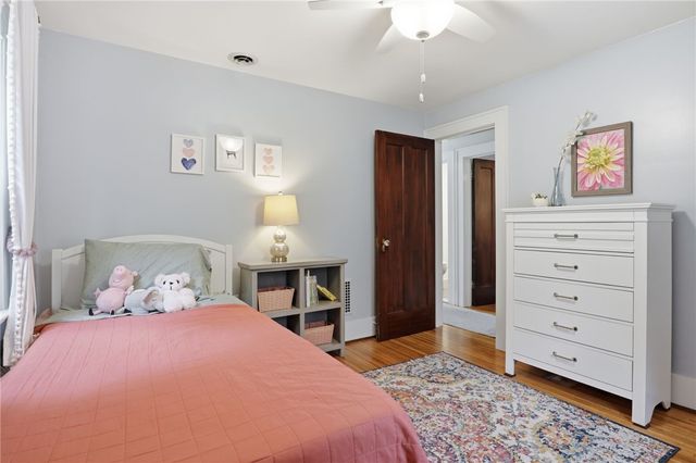 11 Golf Avenue, Pittsford, NY 14534