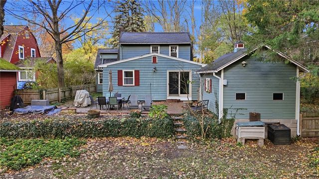 11 Golf Avenue, Pittsford, NY 14534