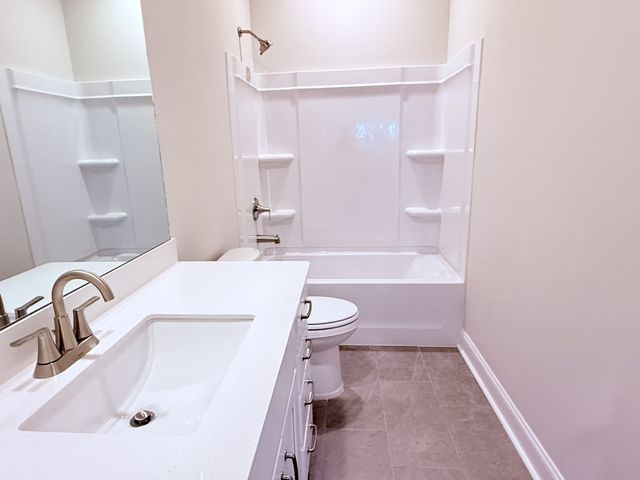 2705 Wilkinson Pike Unit 2, Murfreesboro, TN 37129