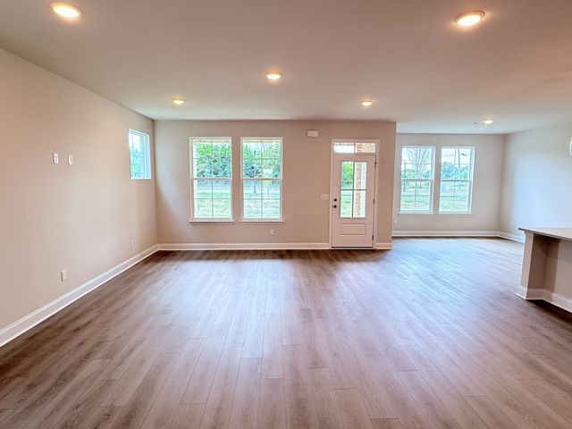 2705 Wilkinson Pike Unit 2, Murfreesboro, TN 37129