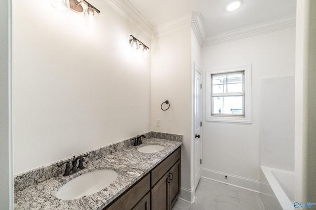 9117 Wagon Pass Way, Owens Cross Roads, AL 35763