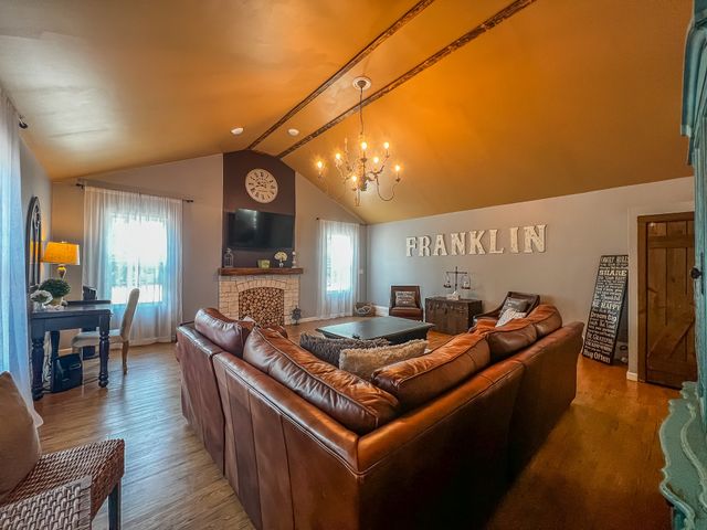 1751 Old Hillsboro Rd, Franklin, TN 37069