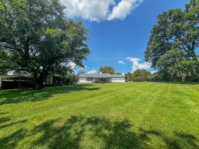 1751 Old Hillsboro Rd, Franklin, TN 37069