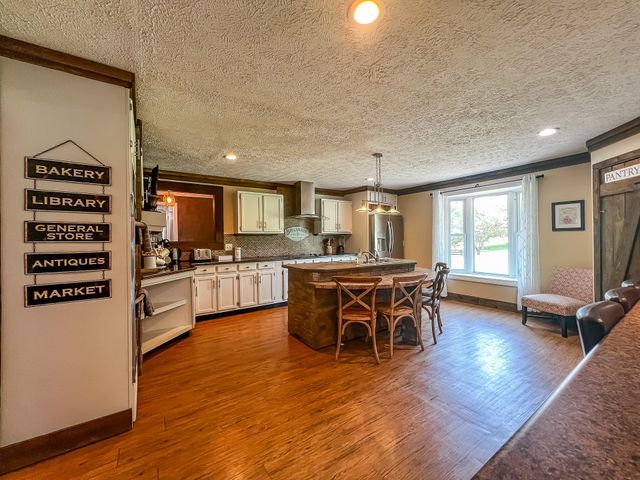1751 Old Hillsboro Rd, Franklin, TN 37069