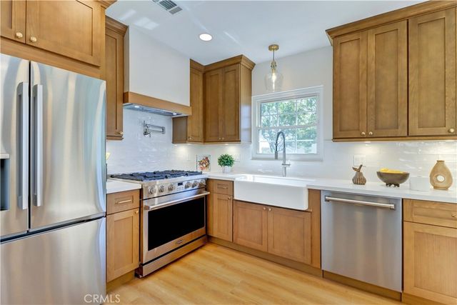 1521 Melody Lane, Fullerton, CA 92831