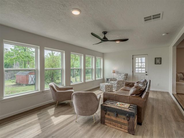 316 N L Street, Eufaula, OK 74432