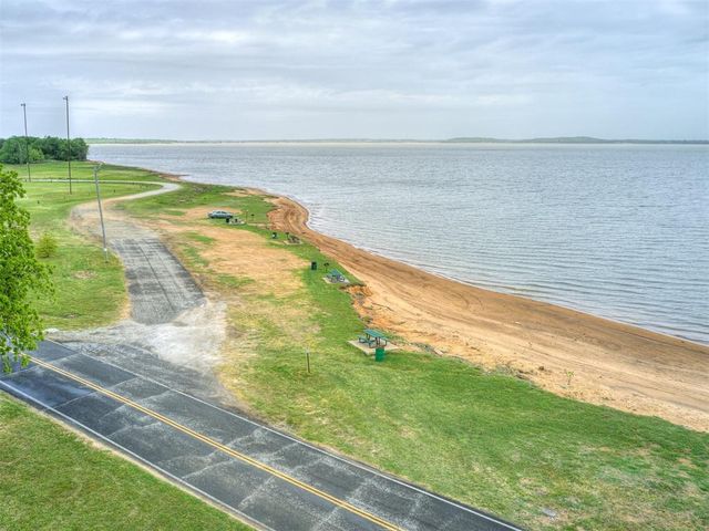 316 N L Street, Eufaula, OK 74432