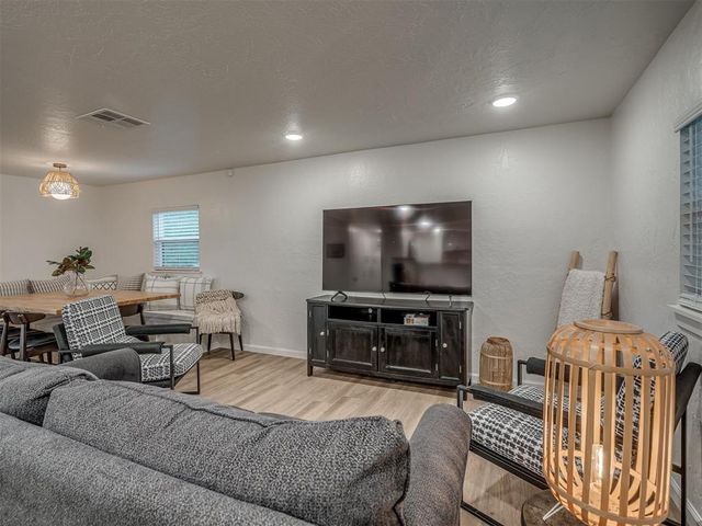 316 N L Street, Eufaula, OK 74432