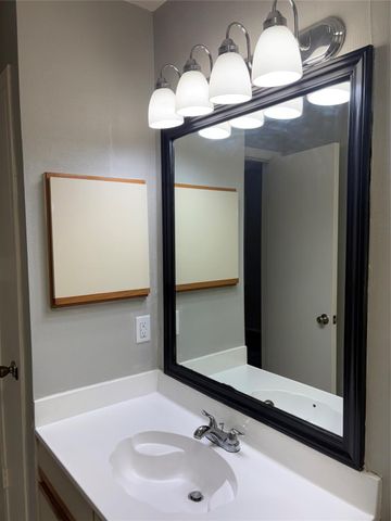 6107 Snug Harbor Drive 6207, Montgomery, TX 77356