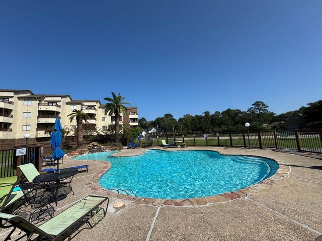 6107 Snug Harbor Drive 6207, Montgomery, TX 77356