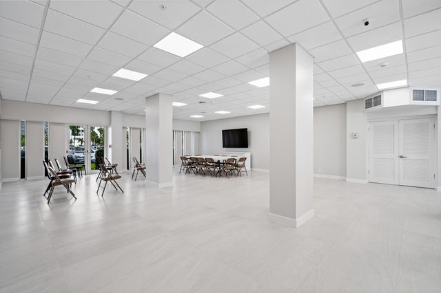 3200 NE 36th St 1117, Fort Lauderdale, FL 33308