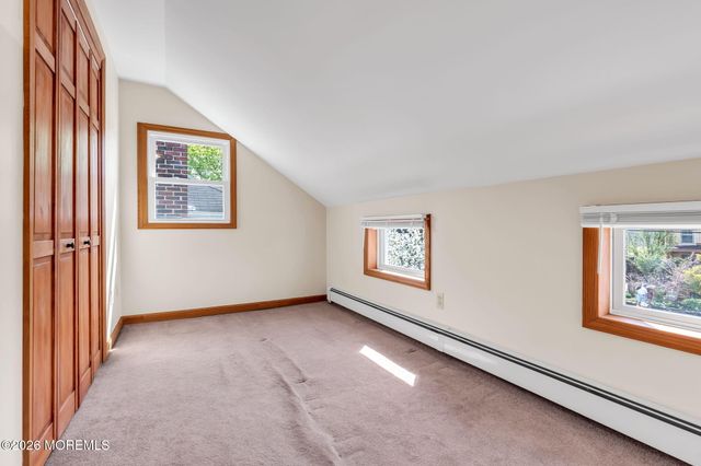 63 Broadway, Keyport, NJ 07735