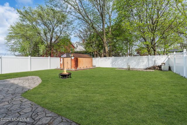 63 Broadway, Keyport, NJ 07735