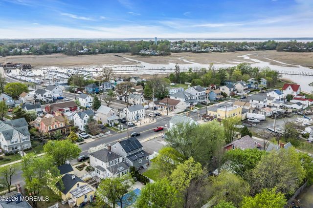 63 Broadway, Keyport, NJ 07735