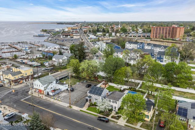 63 Broadway, Keyport, NJ 07735