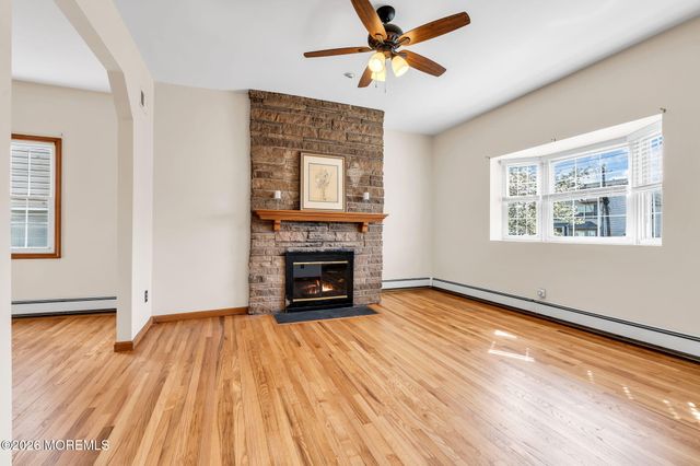 63 Broadway, Keyport, NJ 07735