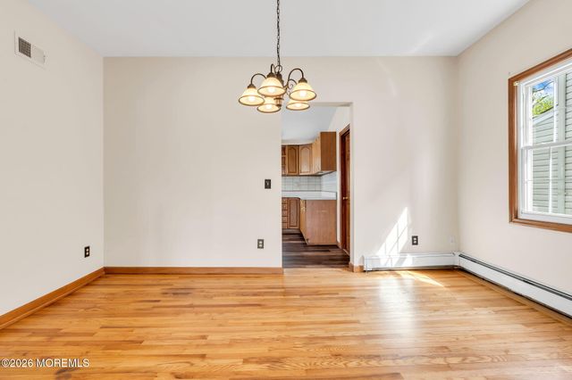 63 Broadway, Keyport, NJ 07735