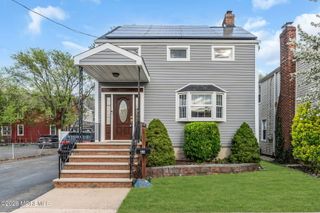63 Broadway, Keyport, NJ 07735