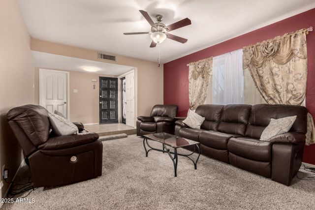 3529 W SAINT MORITZ Lane, Phoenix, AZ 85053