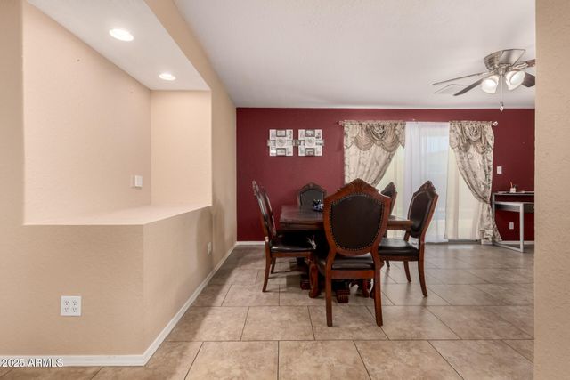 3529 W SAINT MORITZ Lane, Phoenix, AZ 85053