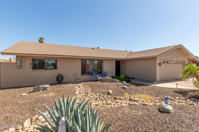 3529 W SAINT MORITZ Lane, Phoenix, AZ 85053