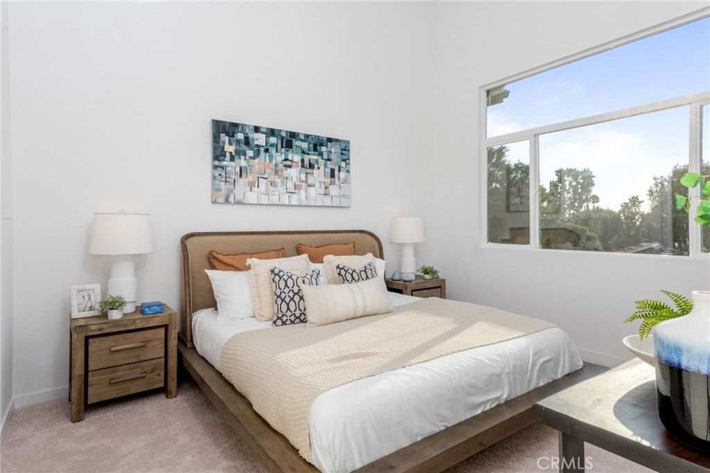 Image 25 of property listing at 1114 Santo Antonio Drive, Colton, CA 92324