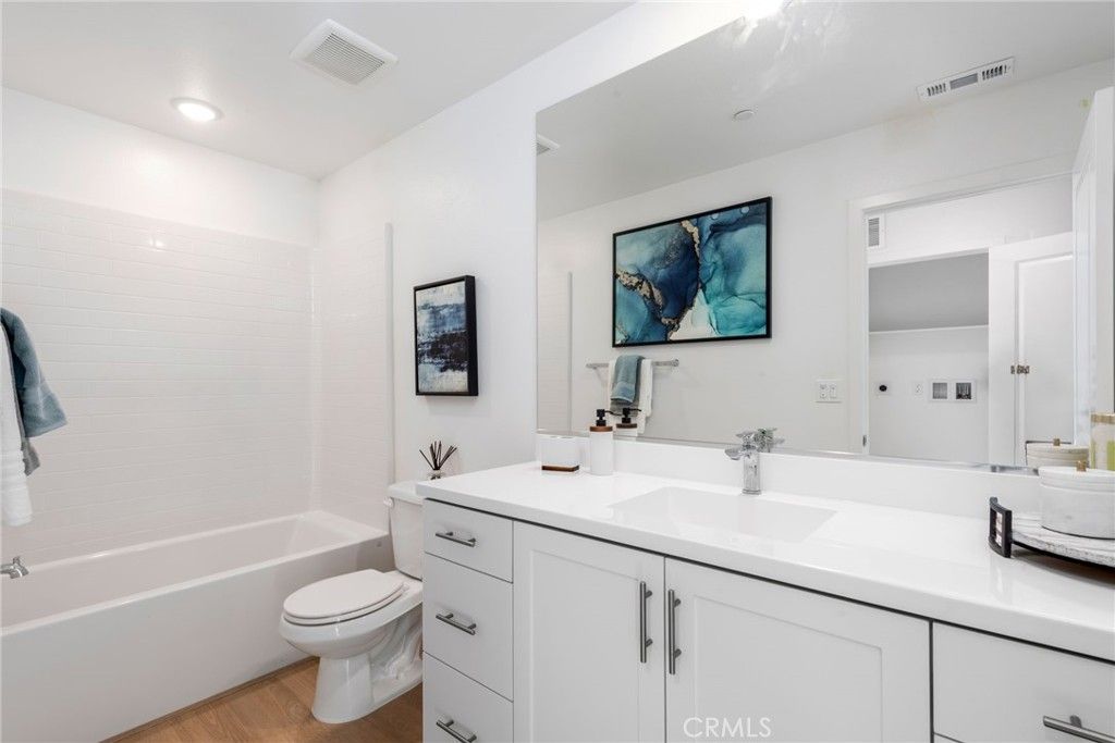 Image 37 of property listing at 1114 Santo Antonio Drive, Colton, CA 92324