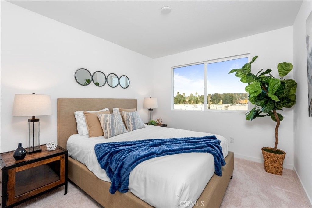 Image 41 of property listing at 1114 Santo Antonio Drive, Colton, CA 92324