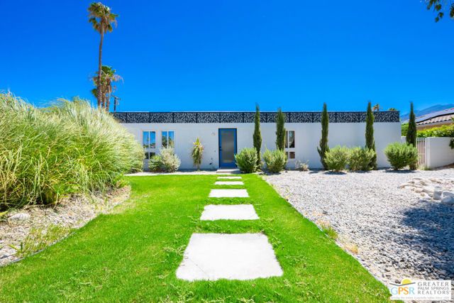 2405 E Francis Drive, Palm Springs, CA 92262