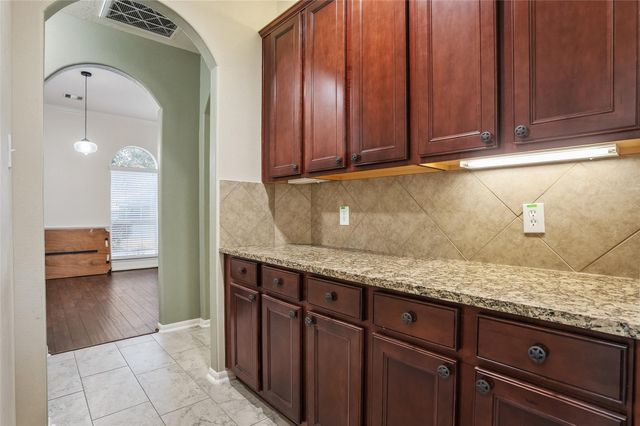 8723 Rocky Knoll Lane, Rosenberg, TX 77469