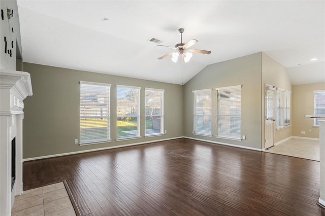 8723 Rocky Knoll Lane, Rosenberg, TX 77469