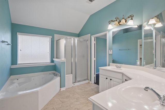 8723 Rocky Knoll Lane, Rosenberg, TX 77469