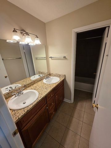1105 Westchester Dr C, Nashville, TN 37207