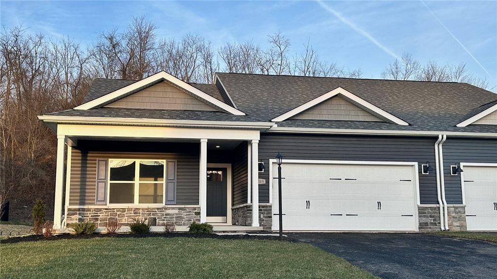 3049 Audrey Drive, Hempfield Twp, PA 15601