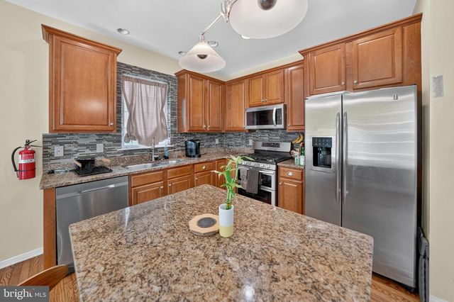 58 SENECA LN, Bordentown, NJ 08505