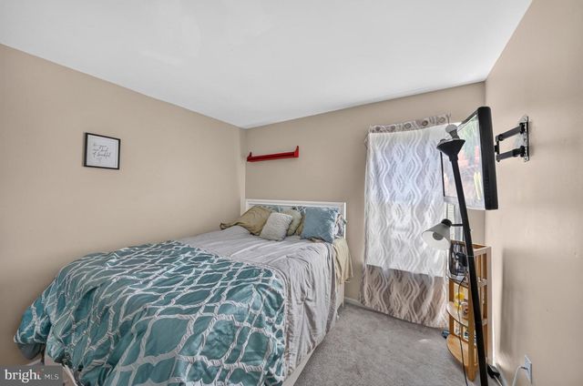 58 SENECA LN, Bordentown, NJ 08505