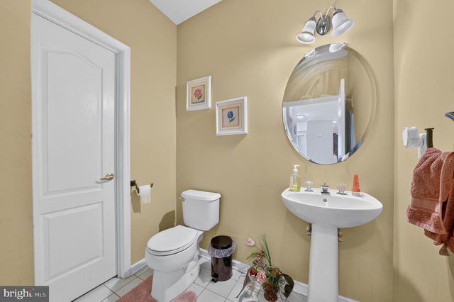 58 SENECA LN, Bordentown, NJ 08505