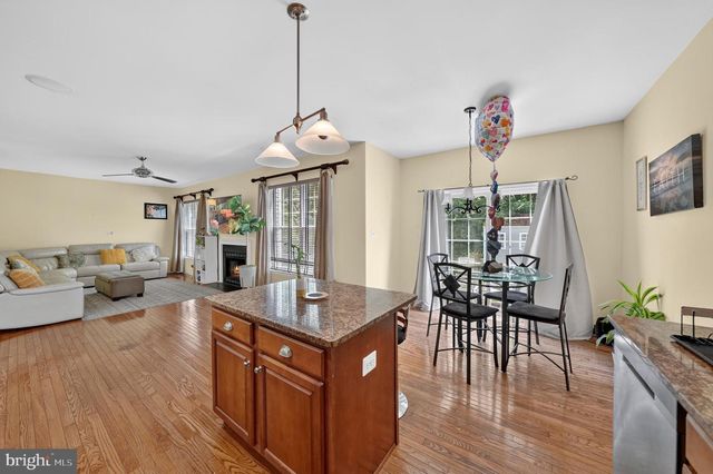 58 SENECA LN, Bordentown, NJ 08505