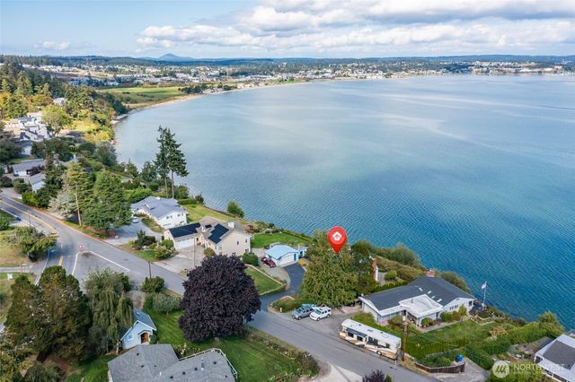 3224 SW Scenic Heights Street, Oak Harbor, WA 98277