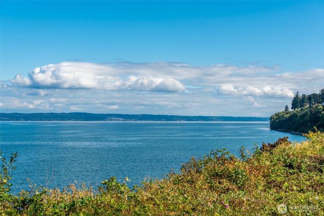 3224 SW Scenic Heights Street, Oak Harbor, WA 98277
