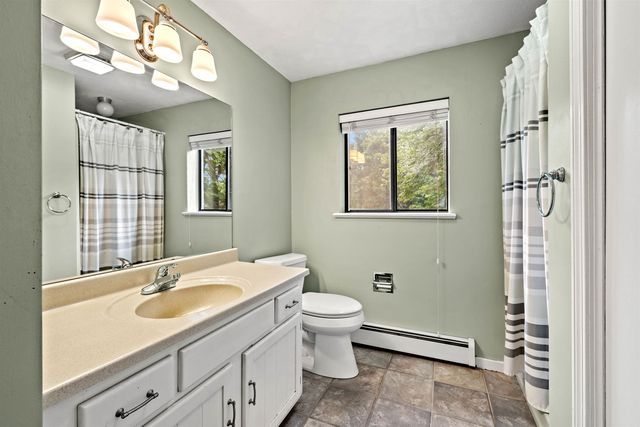 46 Harper Ridge Road, Hampstead, NH 03826
