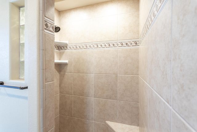 3126 Riesling Path, Redding, CA 96001