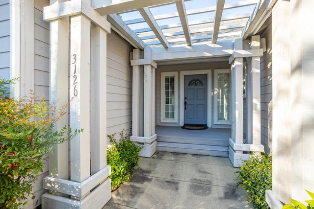 3126 Riesling Path, Redding, CA 96001