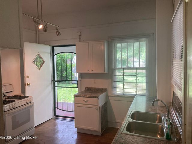 2519 Magazine St, Louisville, KY 40211